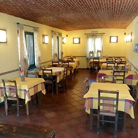 Contrada Dei Fattori Kro Cairo Montenotte