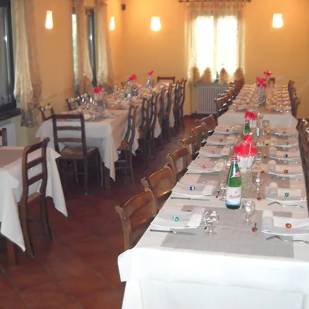 אורחן Contrada Dei Fattori