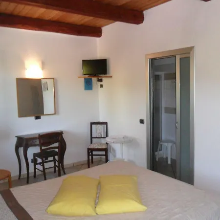 אורחן Contrada Dei Fattori